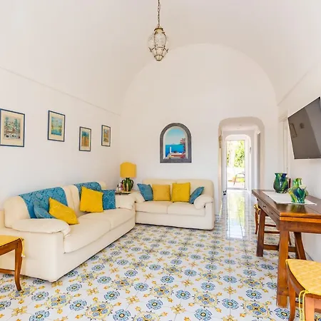 Turquoise Villa Capri